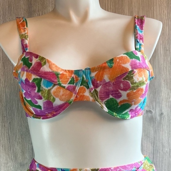 NWT Bikini water wardrobe with this women's Freshwater underwire bikini top XXL - Picture 3 of 8